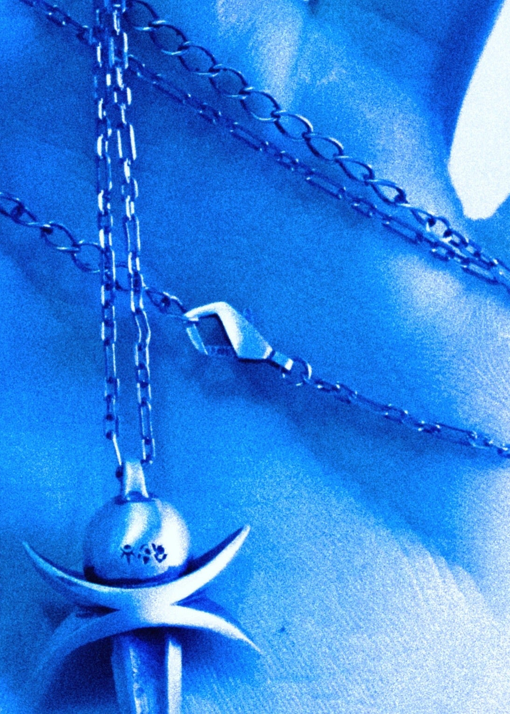 Isithicus Silver Relic Necklace